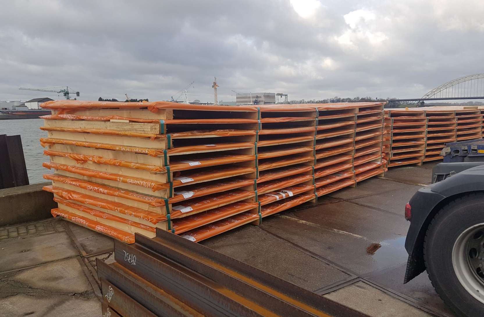 316L STAINLESS STEEL SHEETS FROM ROLLING FOR A PROJECT IN THE MIDDLE EAST.